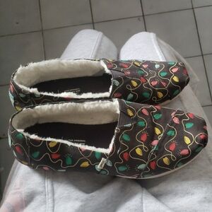 Toms Women's alpargata christmas lights fur lined glow in dark 7.5 🎄